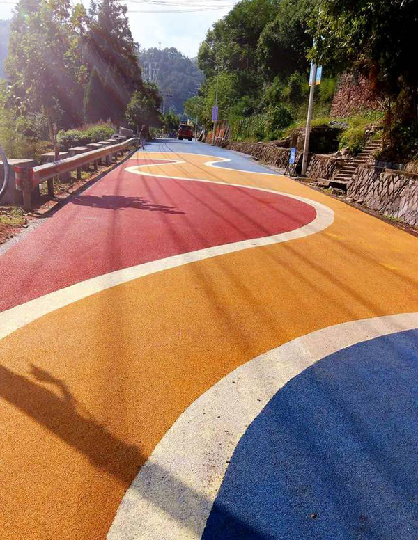 彩色防滑路面價(jià)格!做一平方多少錢(qián)?