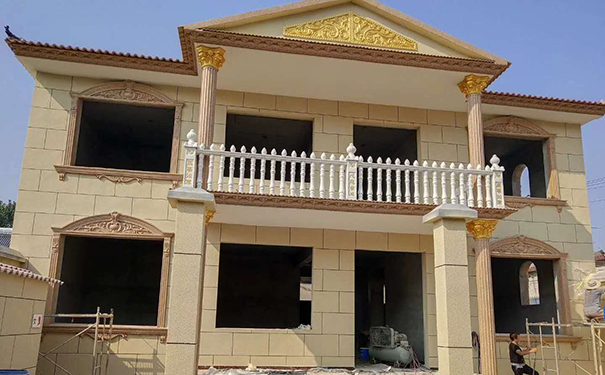 外墻仿石漆和瓷磚哪個好?