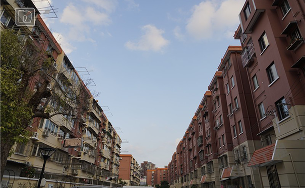 外墻普通涂料叫什么名字？